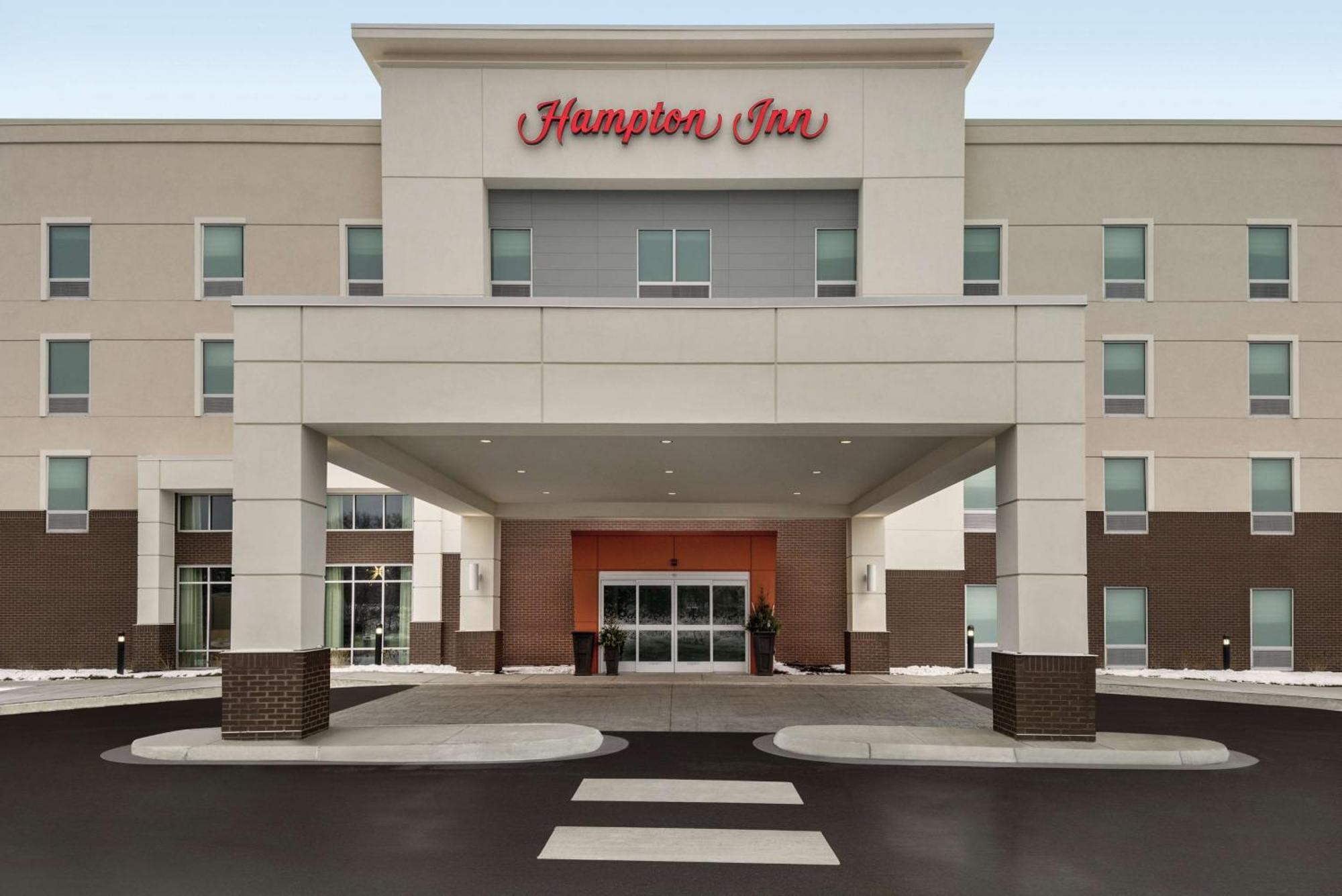 Hampton Inn Brooklyn Park Exterior foto